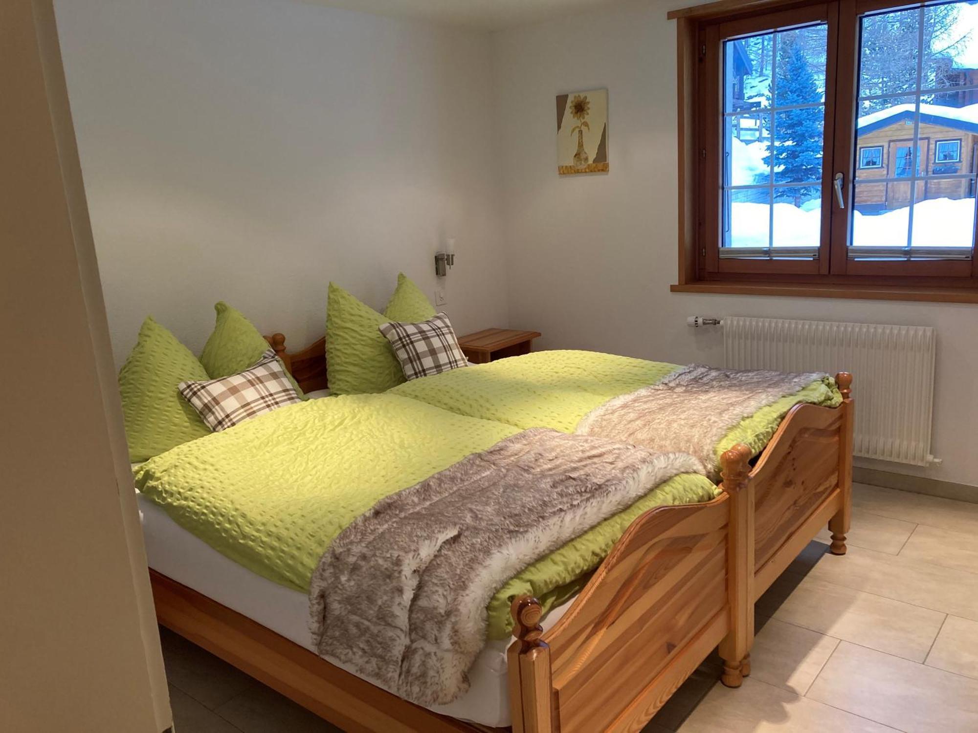 Haus Alpenperle Daire Saas-Almagell Oda fotoğraf