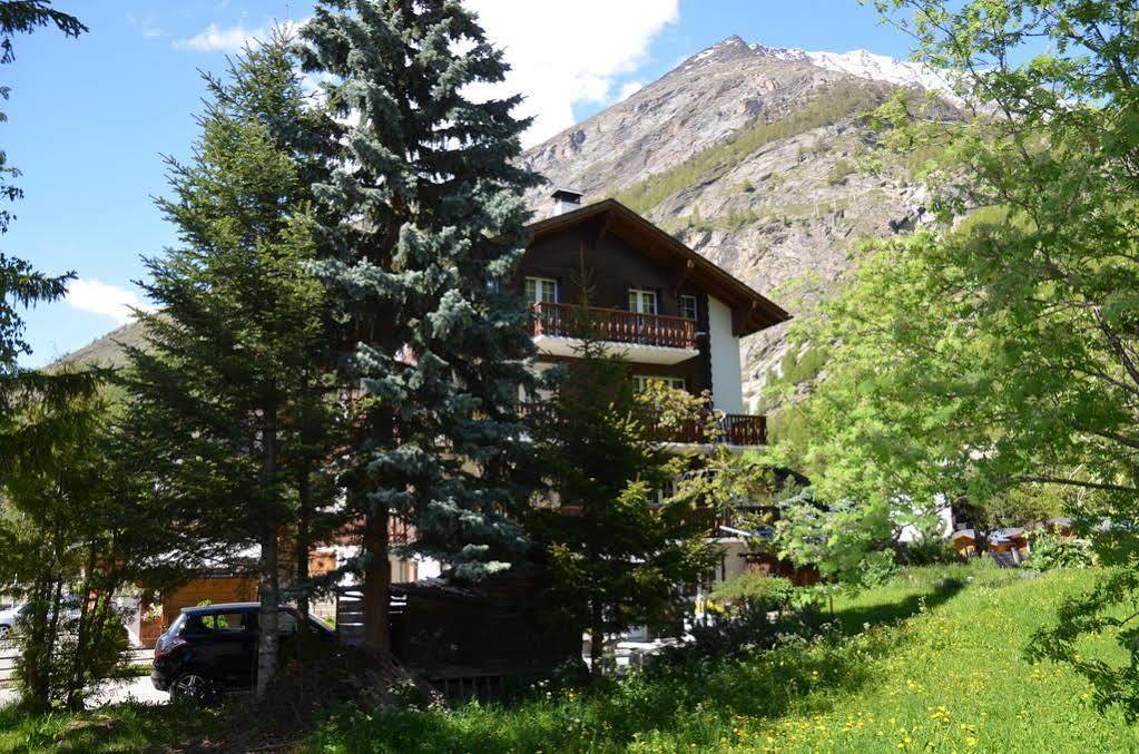 Haus Alpenperle Daire Saas-Almagell Dış mekan fotoğraf