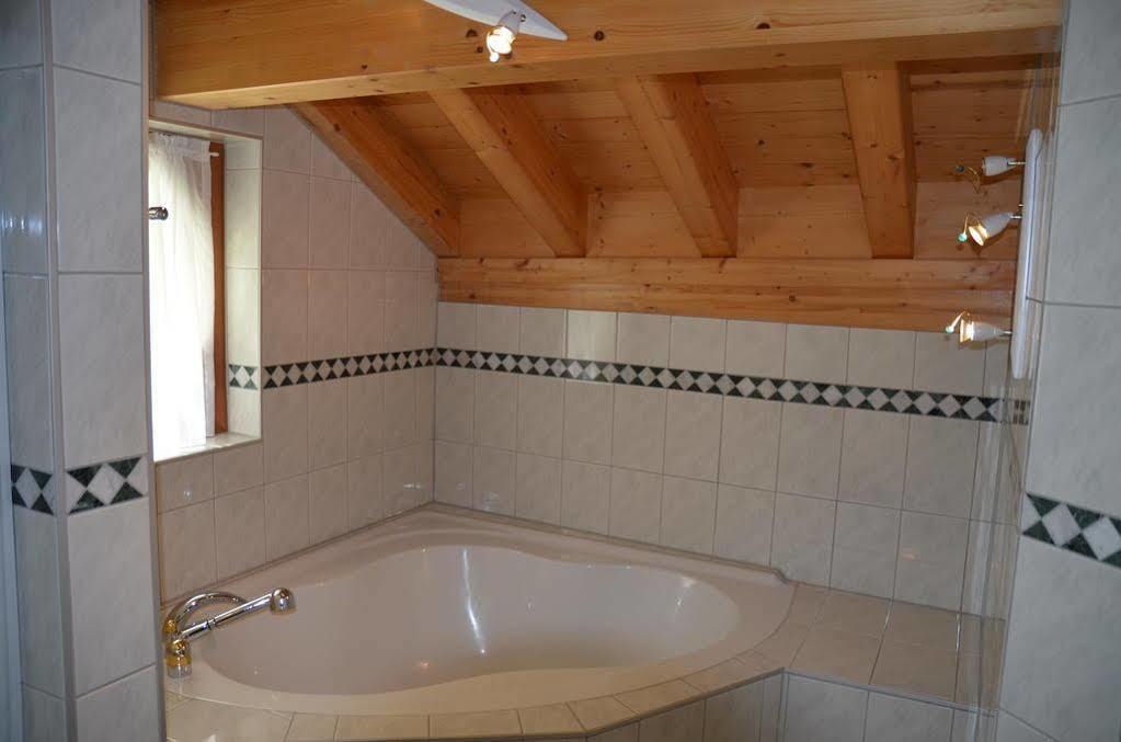 Haus Alpenperle Daire Saas-Almagell Dış mekan fotoğraf