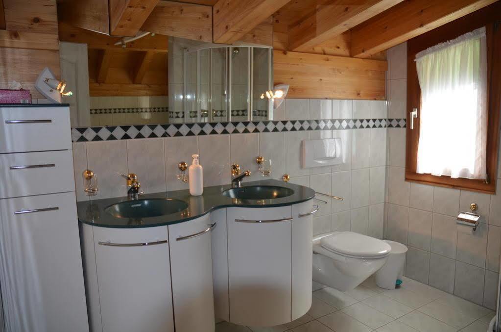 Haus Alpenperle Daire Saas-Almagell Dış mekan fotoğraf
